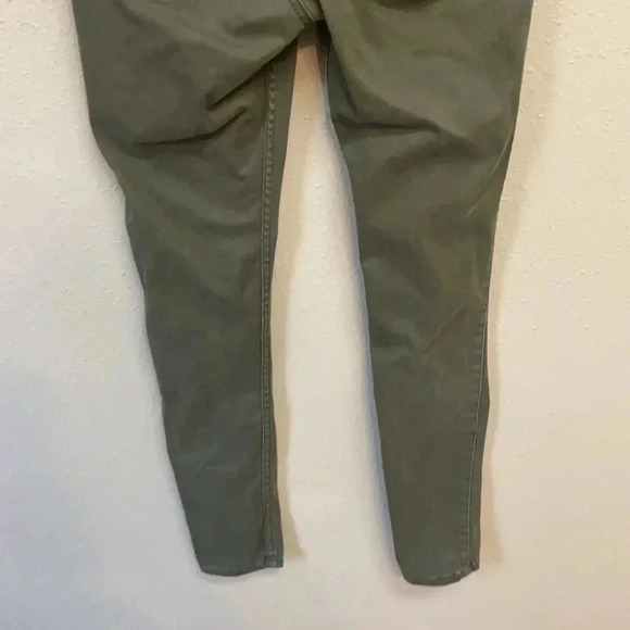 HOLLISTER Women’s Olive Jean Leggings - Picture 7 of 8